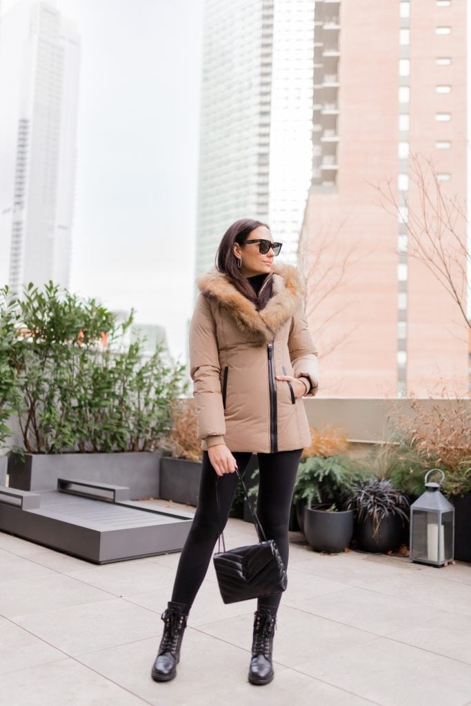 how to pack light for winter travel