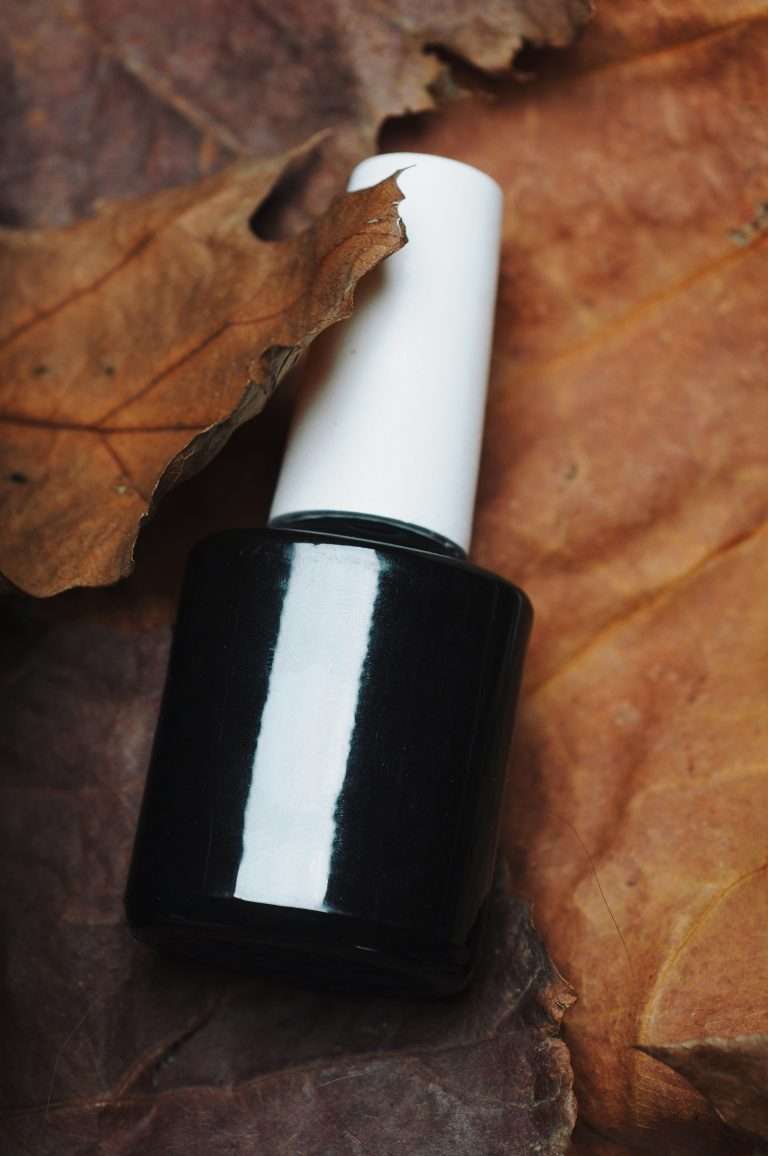 7 Classic Fall Nail Colors You Need To Try