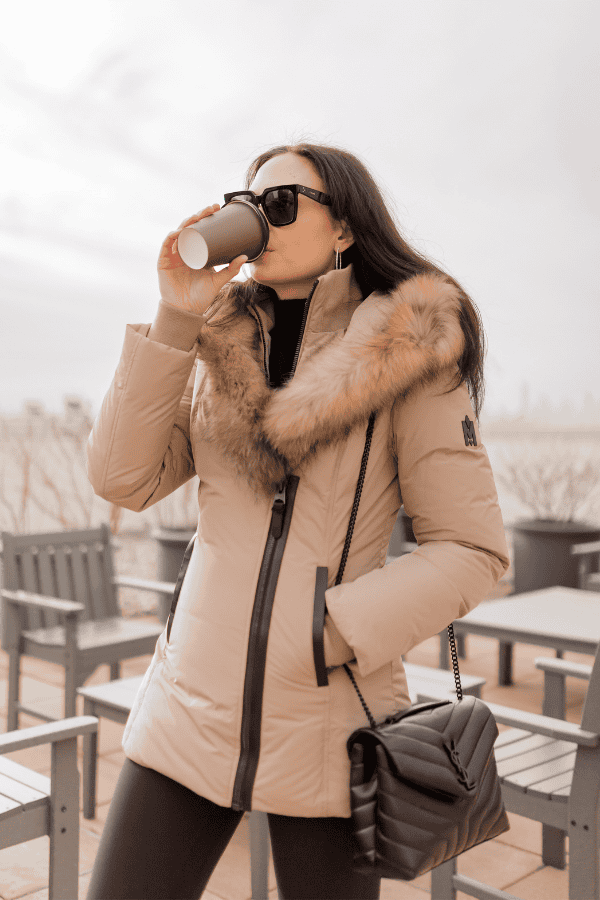 basic wardrobe essentials minimalist